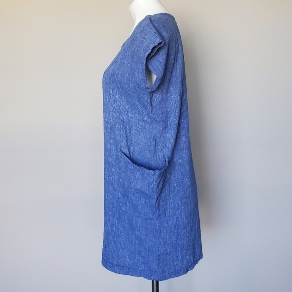 Loopy Environmentally Friendly Christmas Tree Holiday Linen Mini Dress - Picture 3 of 11